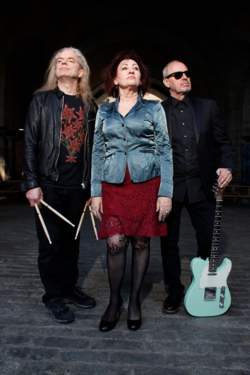 08/09/2019 : ALEXA HUNTER(DISTURBED FURNITURE) - 'Love or hate us, we are gonna kick out the jams while we still can!'