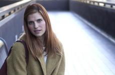 01/10/2014 : LAKE BELL - In A World 01/10/2014 : LAKE BELL - In A World