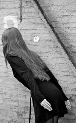 22/01/2014 : ELEKTRA - My dream diary already consists of 3000 pages, and those are only dreams of the last few years.