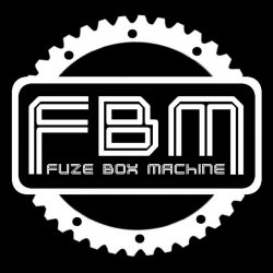 10/04/2013 : FUZE BOX MACHINE - It all started when 2 crazy guys met back in the eighties....