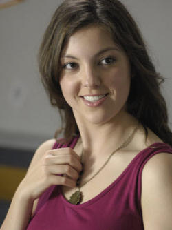 13/08/2014 : LEXI GIOVAGNOLI (ACTRESS) - I look at upcoming films as a way to improve myself as an actor, and so far I have never been disappointed.