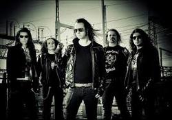 26/03/2015 : MOONSPELL - We just tried to connect the passions we have for metal, gothic rock and experimentalism in the best album we could.