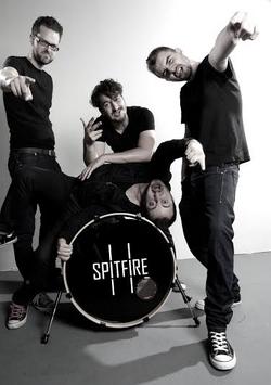 31/07/2015 : SPITFIRE - The next step will surely be a full album. With or without a label!