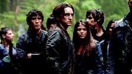 13/07/2015 : - THE 100 SEASON 1 13/07/2015 : - THE 100 SEASON 1
