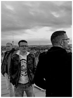 17/09/2017 : VERSUS - ‘TO PRODUCE A COMMERCIAL ALBUM WAS NEVER OUR INTENTION’