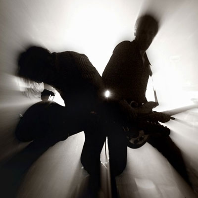 09/10/2012 : A PLACE TO BURY STRANGERS - Review of the concert at Botanique in Brussels on 8th October 2012