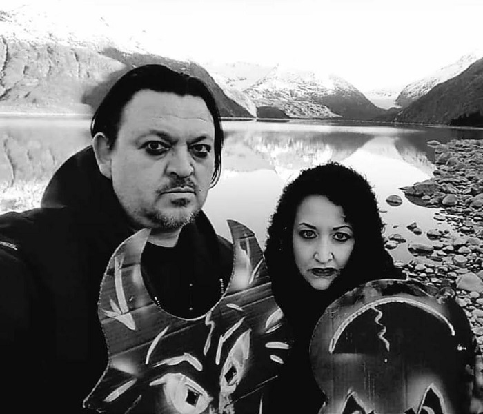 NEWS Alaskan duo, Cliff and Ivy, address perseverance with new single, 'Bloody Ghost'!