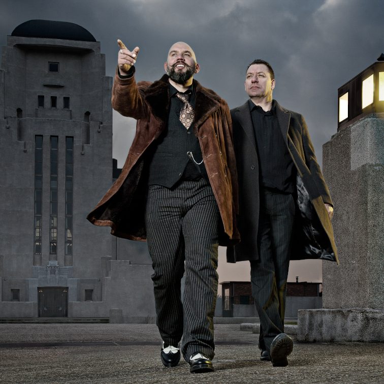 NEWS Angels & Agony launched a new official lyric video of 'Forever'!