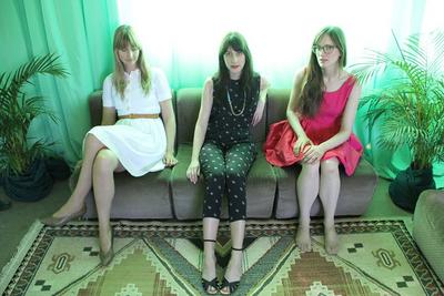 NEWS AU REVOIR SIMONE announce European live dates and share new video for 'More Than' NEWS AU REVOIR SIMONE announce European live dates and share new video for 'More Than'