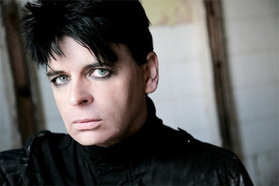 NEWS Check out Gary Numan Official's original demo of 'I Am Dust'