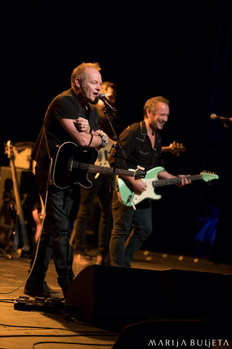 CUTTING CREW - New Victoria Theatre, Woking, UK