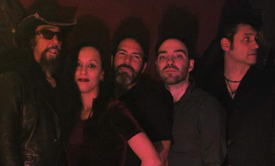 NEWS Darkwave Band CRIMSON BRÛLÉE Addresses Love Lost & Redemption With 'Tragica' NEWS Darkwave Band CRIMSON BRÛLÉE Addresses Love Lost & Redemption With 'Tragica'