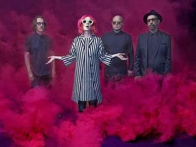 NEWS Garbage celebrate 20th anniversary of their debut album - 20 years Queer tour NEWS Garbage celebrate 20th anniversary of their debut album - 20 years Queer tour