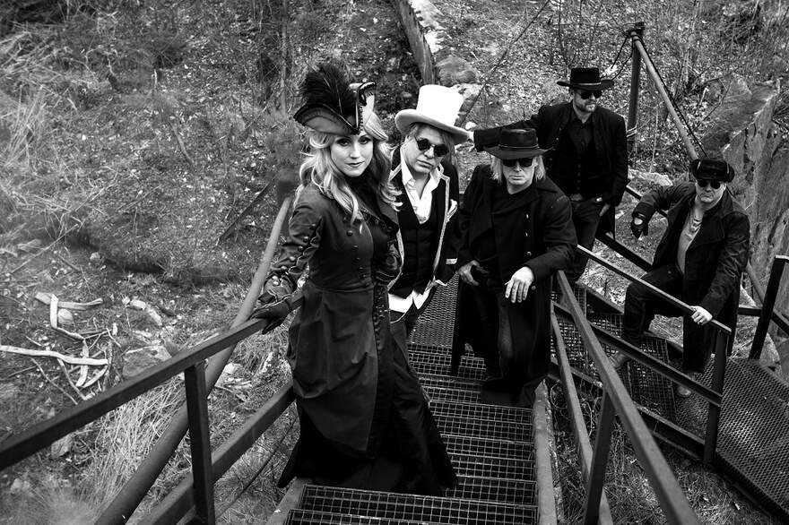 NEWS Gothic Rock Band Cathedral In Flames Covers Nick Cave & Blixa Bargeld's 'The Weeping Song' For Ukraine. NEWS Gothic Rock Band Cathedral In Flames Covers Nick Cave & Blixa Bargeld's 'The Weeping Song' For Ukraine.