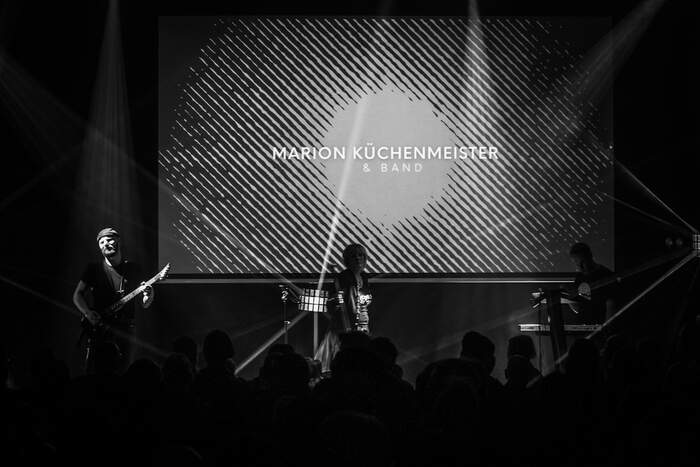 MARION KUCHENMEISTER & BAND - Dark Sky over Witten Werkstadt