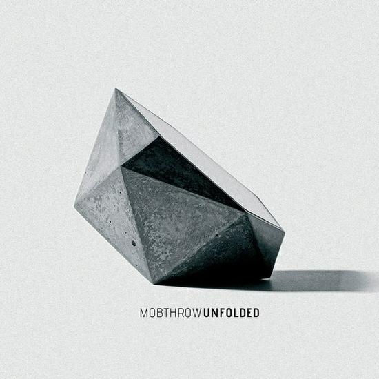 26/03/2014 : MOBTHROW - Unfolded