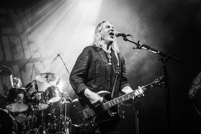 NEW MODEL ARMY - Coesfeld Fabrik
