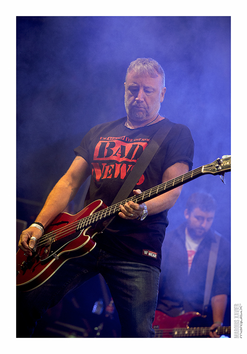 PETER HOOK (CELEBR. JOY DIVISION) - Eurorock Festival, Neerpelt, Belgium