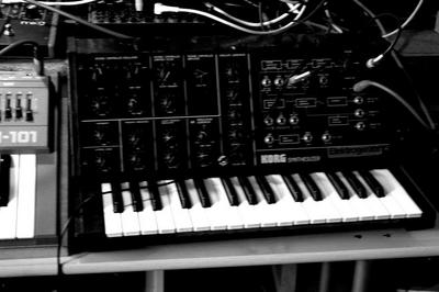 NEWS The debut of Maman Küsters out on Unknown Pleasures Records NEWS The debut of Maman Küsters out on Unknown Pleasures Records
