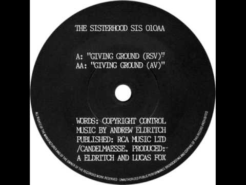 NEWS 'Giving Ground”…and Gaining It: The First Sisterhood Single, 37 ago, 20 January 1986