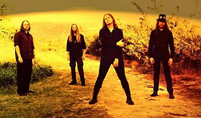 NEWS URN® Signs with Dark Moon Records.